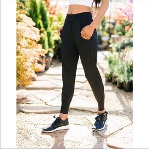 Zyia Active Black Joggers In A Bottle Pants Size XS